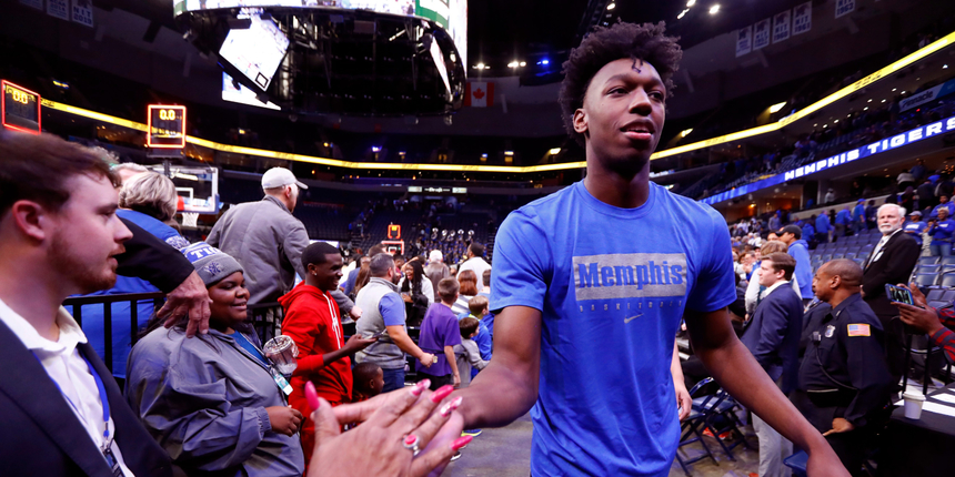 Warriors, Hornets 'covet' James Wiseman